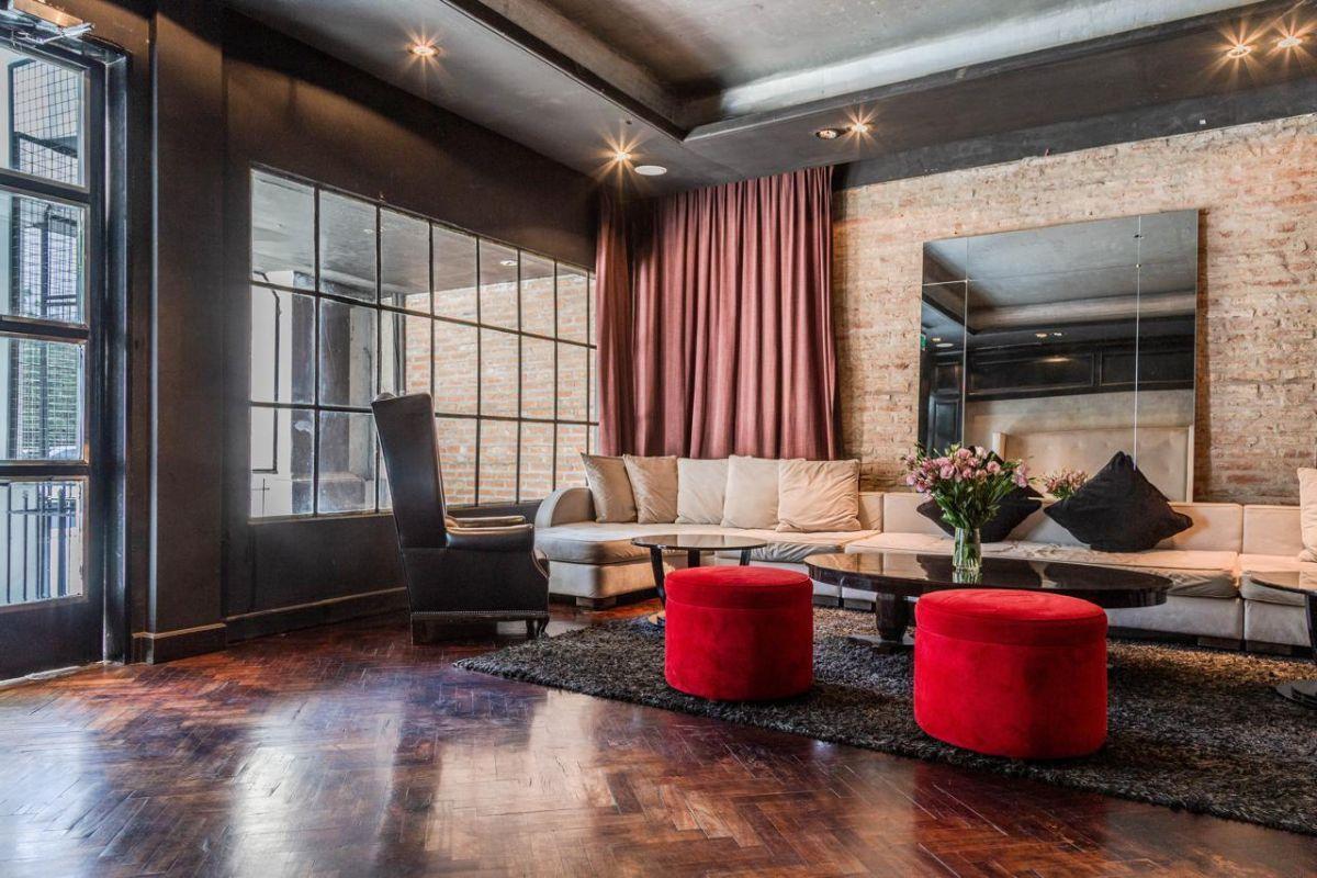 Foto de HERMOSO PETIT HOTEL CON 11 HABITACIONES Y PILETA EN VENTA EN PALERMO, imagen 1