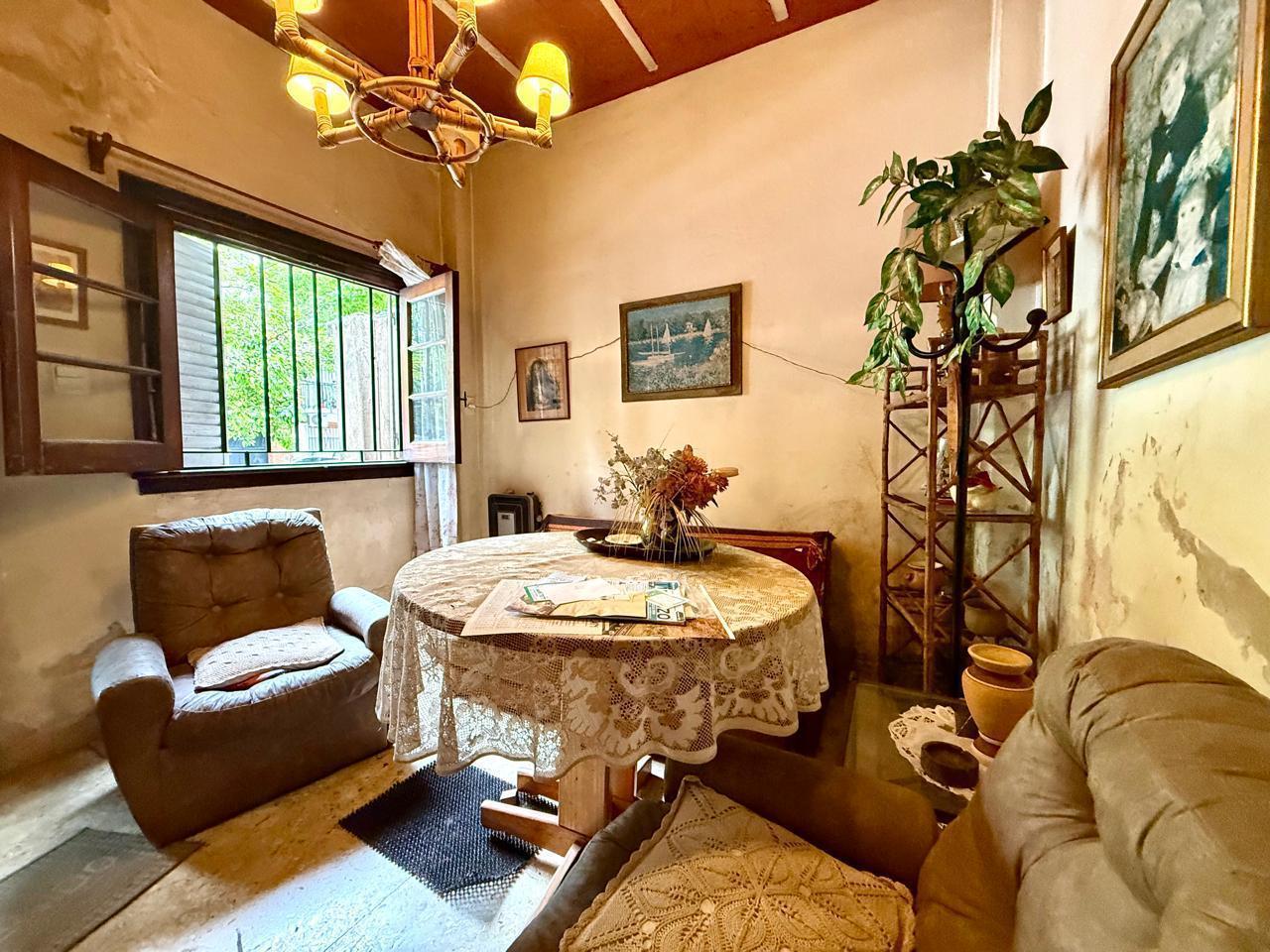 Foto de OPORTUNIDAD! PH DE 4 AMBIENTES CON GRAN PATIO APTO CREDITO A RECICLAR, imagen 4