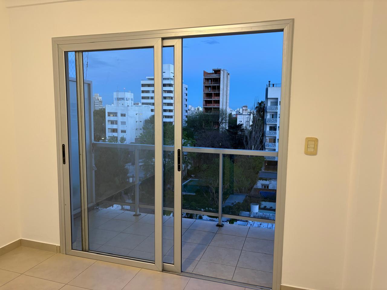 Foto de Departamento en venta en La Plata, imagen 2
