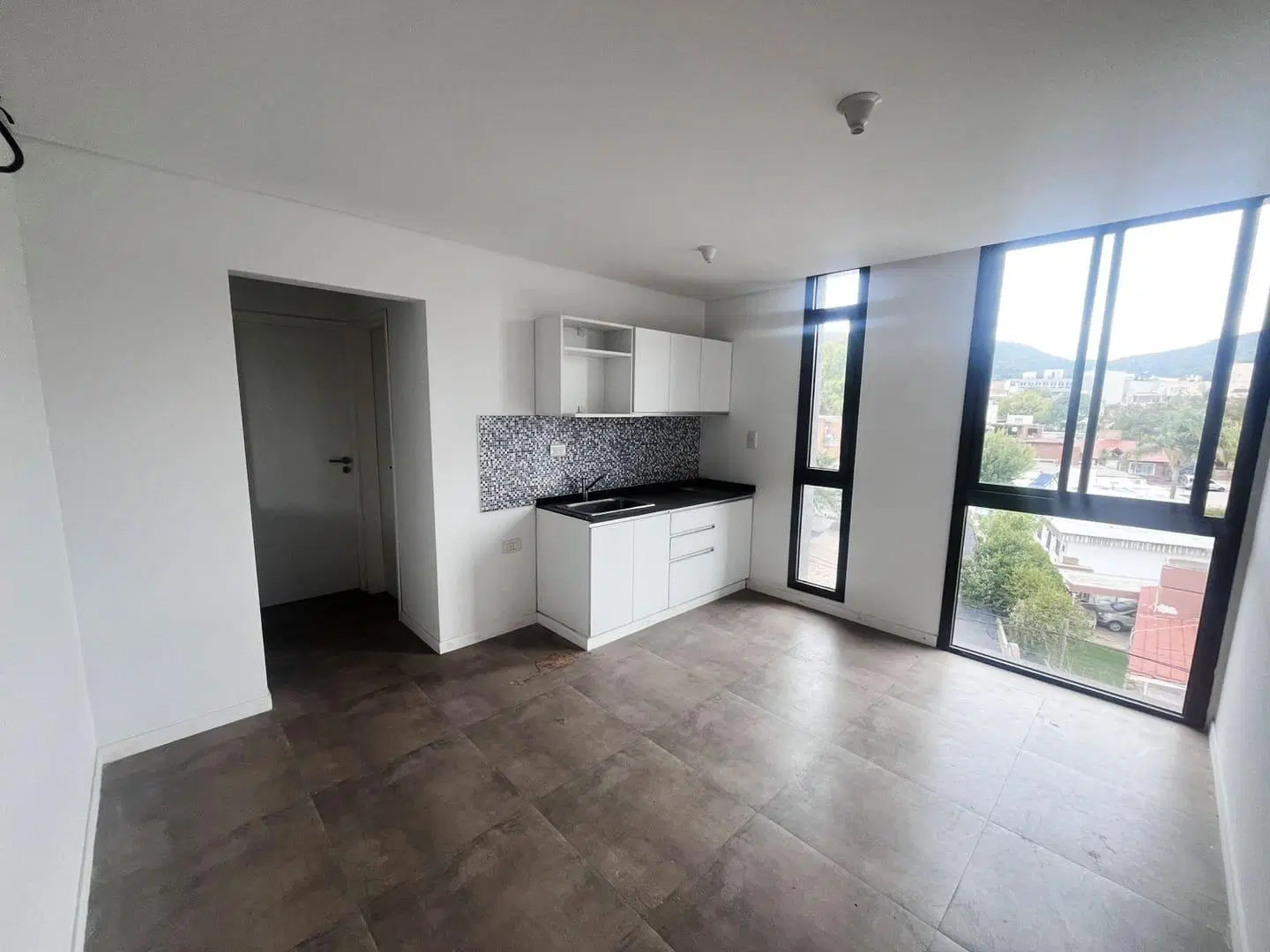 VENTA DPTO CENTRO CARLOS PAZ 1 DORM COCHERA PILETA EDIFICIO LAKE TOWER 4
