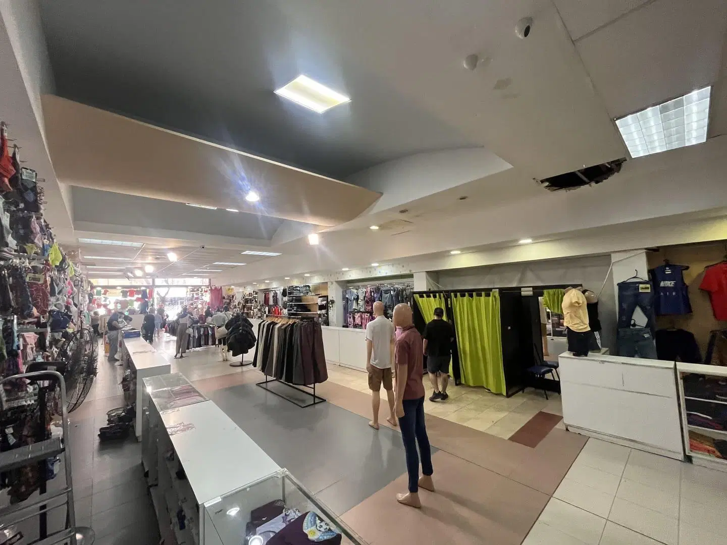 VENTA LOCAL CORDOBA CENTRO SOBRE PEATONAL 680 MTS 8