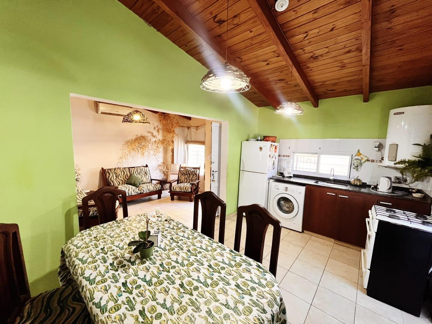 Foto de VENTA CASA CARLOS PAZ 2 DORMITORIOS COCHERA Y PATIO, imagen 1