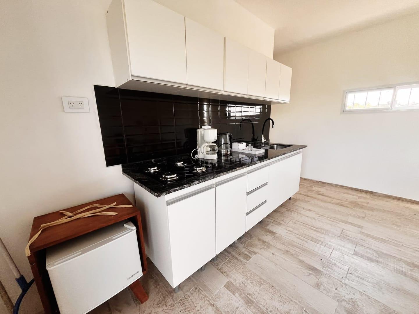 Foto de VENTA CASA A ESTRENAR 2 DORMITORIOS PILETA ESTANCIA VIEJA APTO CREDITO, imagen 3