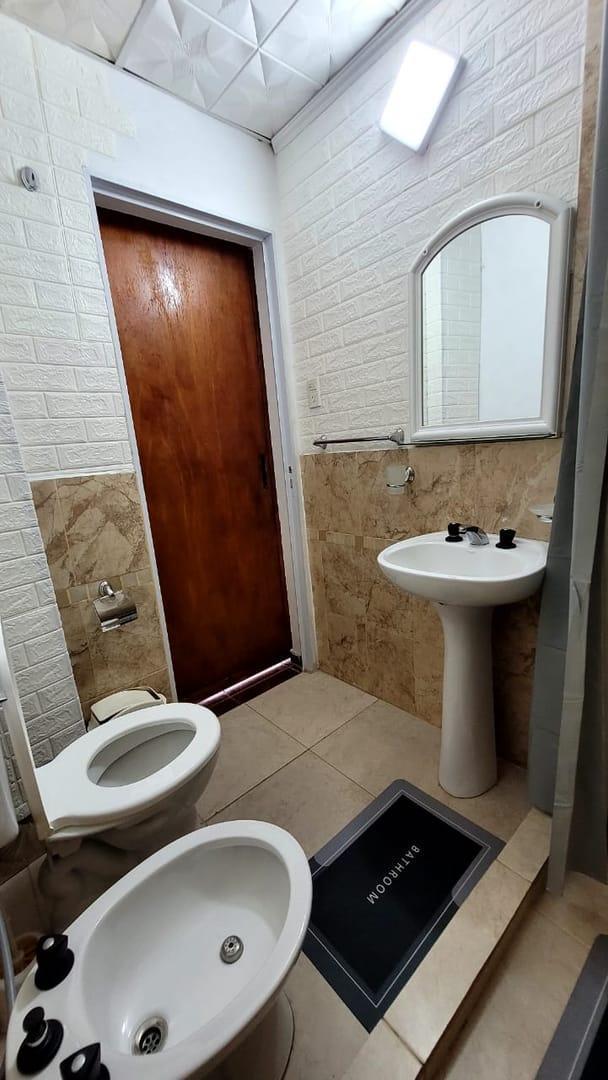 Foto de VENTA COMPLEJO 3 DPT + 1 DUPLEX + CASA + QUINCHO + PILETA, imagen 5