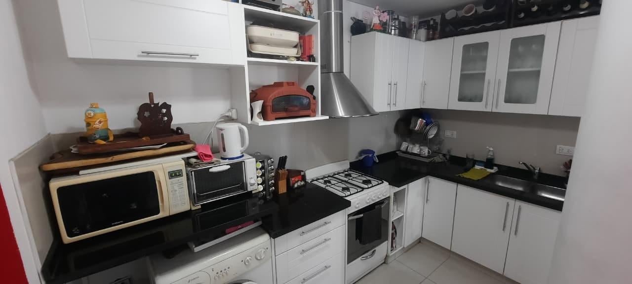 Foto de VENTA DEPARTAMENTO CENTRO CARLOS PAZ 3 DORMITORIOS 2 BAÑOS COCHERA PISO, imagen 3