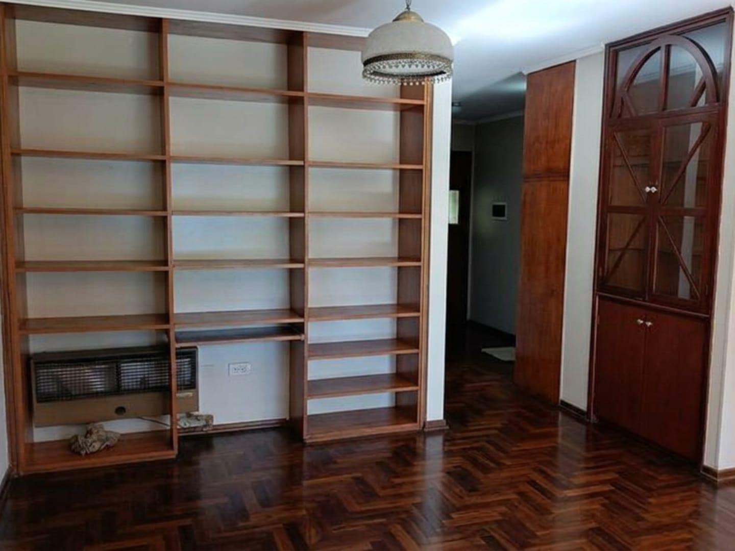 Foto de ALQUILER DEPARTAMENTO 3 DORMITORIOS- AV. FIGUEROA ALCORTA ESQ COLÓN |, imagen 3