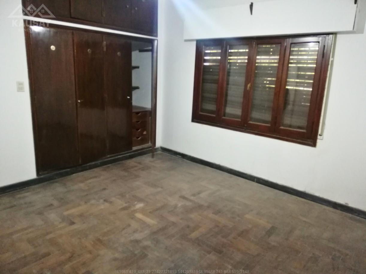 Foto de Casa 3 Dorm + Depto con Renta - Gral Bustos, imagen 2