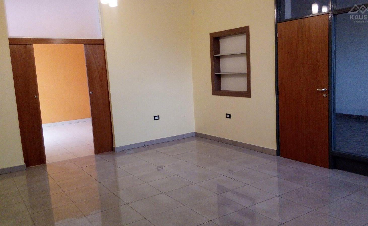 Foto de CASA 3 DORM + OFICINA INGRESO INDEPENDIENTE - VILLA CABRERA, imagen 5