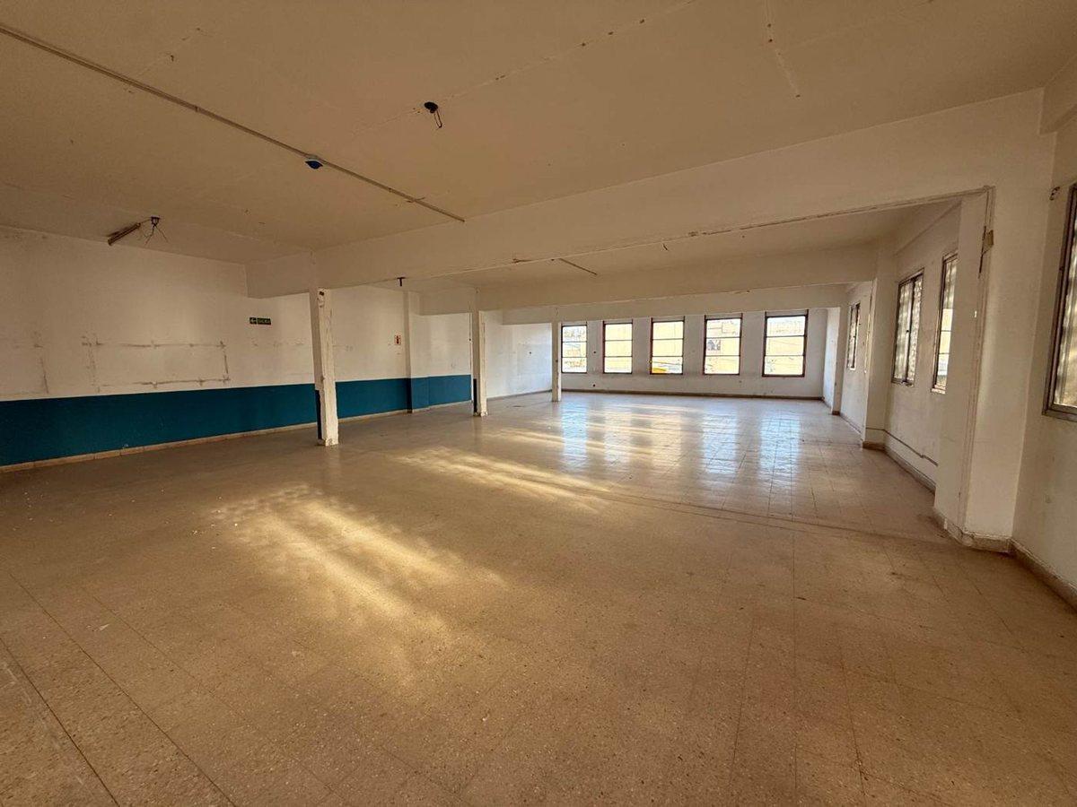 Foto de VENTA OFICINA EN EL CENTRO 500m2, imagen 2