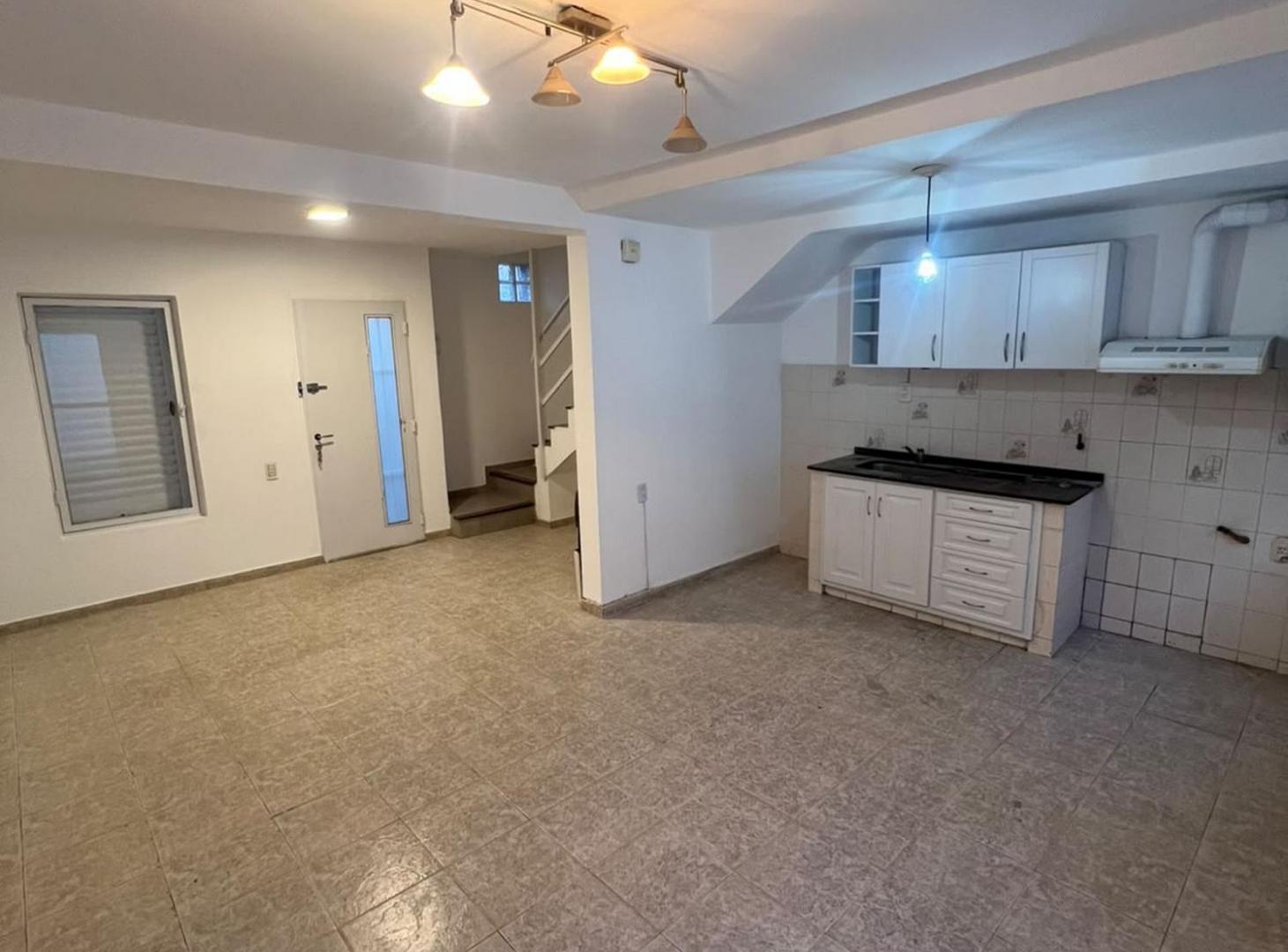 Foto de VENTA Duplex 2 dormitorio Barrio General Bustos, imagen 5
