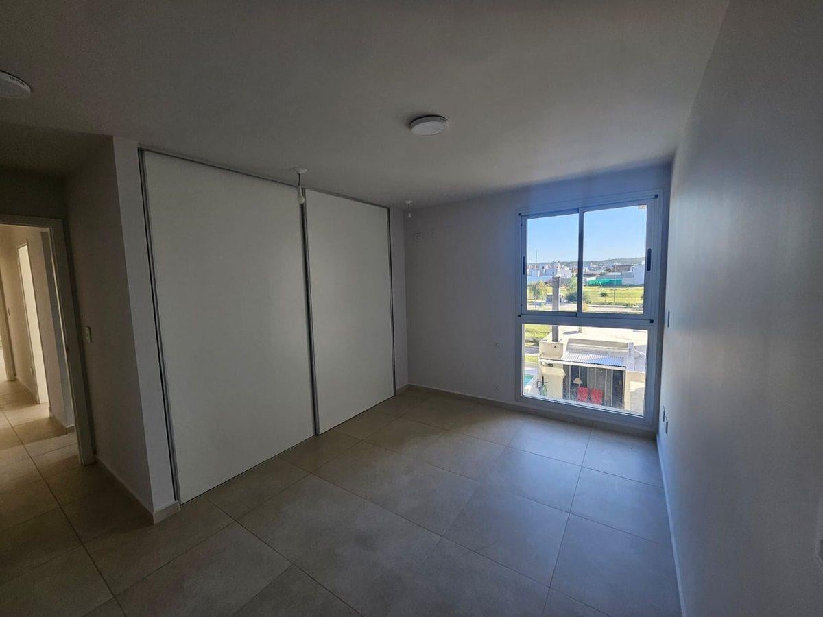 Foto de VENTA DPTO EN DOCTA 2 DORM CON VISTA A LAS SIERRAS, imagen 5