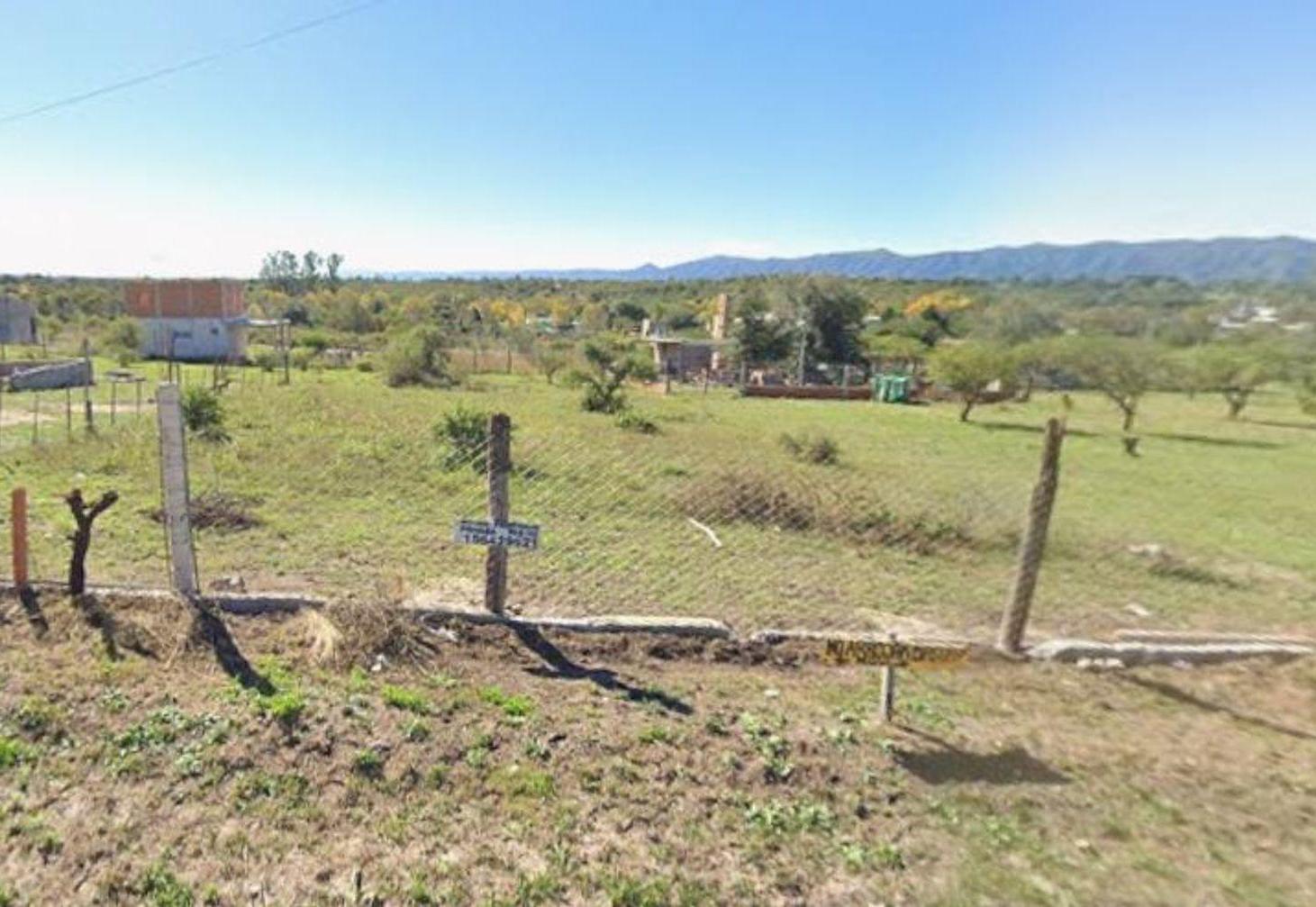 Foto de Terreno en Parque lago san roque Tanti., imagen 3