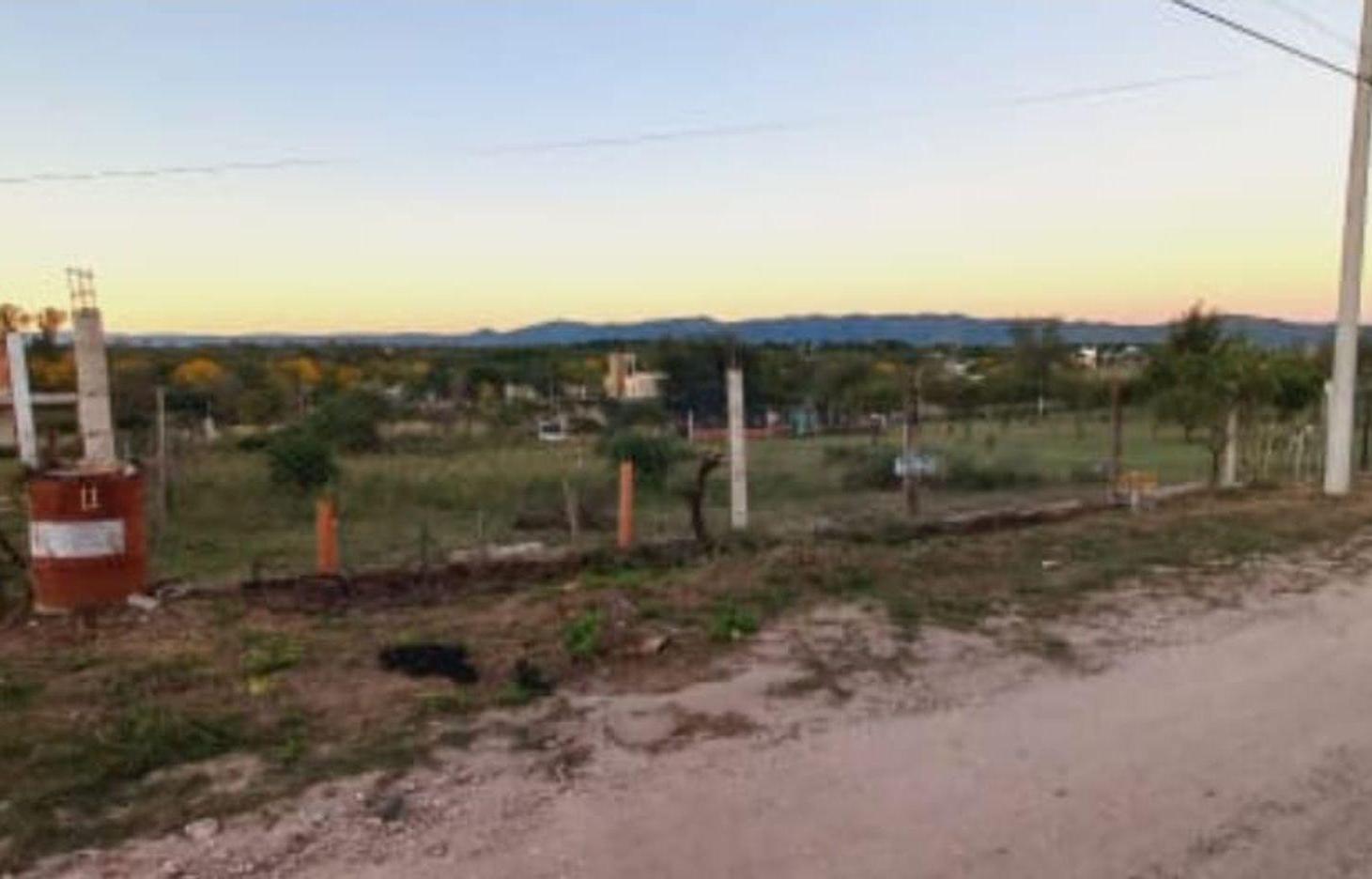 Foto de VENTA DE TERRENO – VILLA PARQUE SÍQUIMAN!, imagen 2