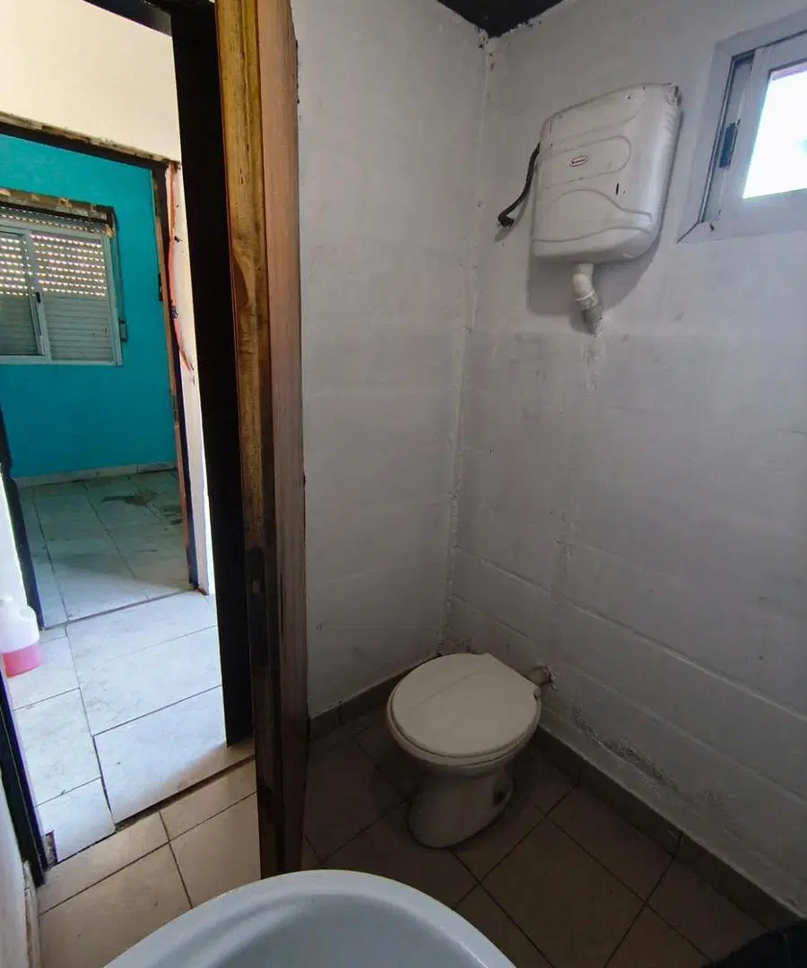 Terreno comercial en Pilar 7