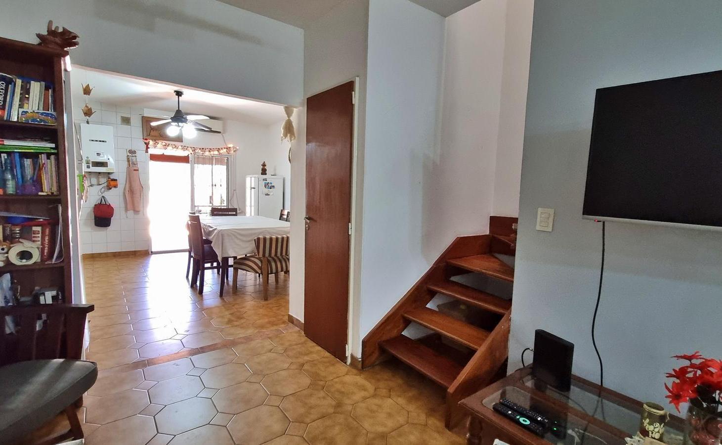 Foto de Casa a la venta Parque chas, imagen 5