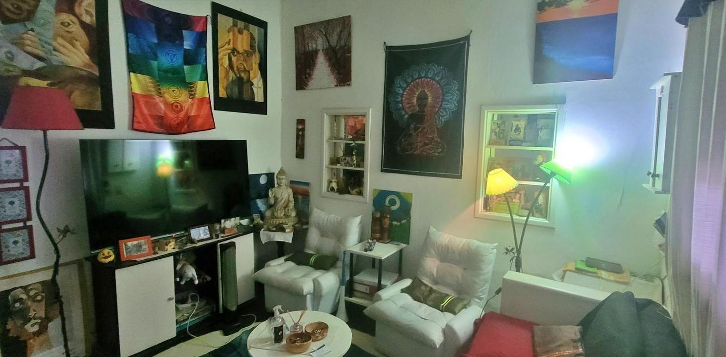 Foto de Casa a la venta con jardín y parque en Munro, imagen 2