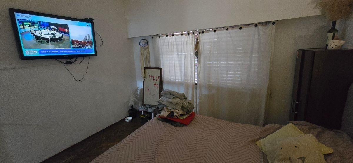 Foto de PH 3 AMBIENTES EN VENTA EN LANUS, imagen 3