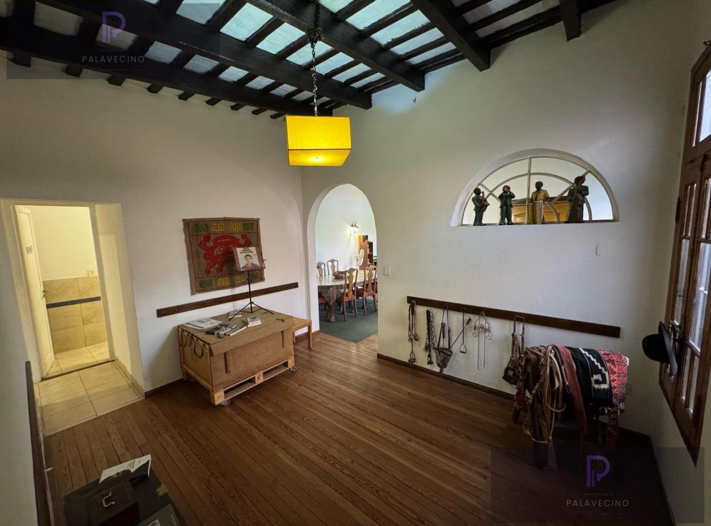 Foto de CASA 6 AMB. CON JARDIN Y PILETA - BELLA VISTA, imagen 4