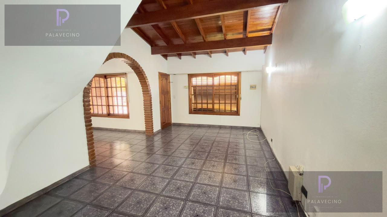 Foto de Casa en Venta Los Polvorines 5 Ambientes con Pileta, imagen 5