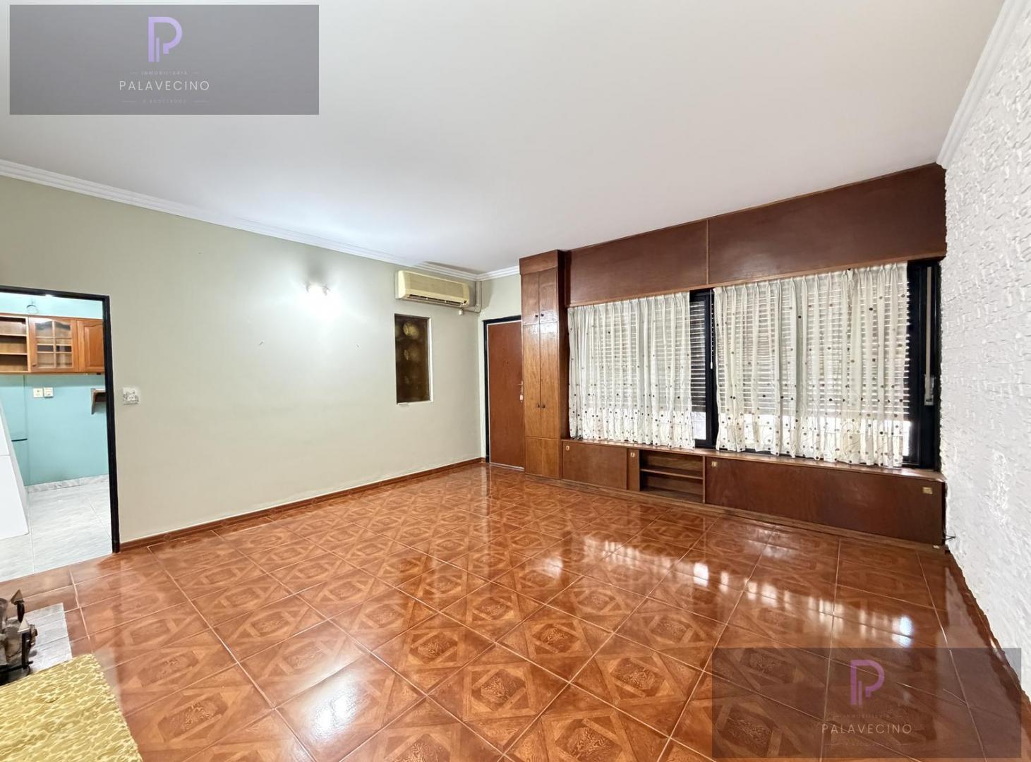 Foto de VENTA CASA 4 AMB C/ PILETA PARQUE QUINCHO GARAGE - MUÑIZ, imagen 2
