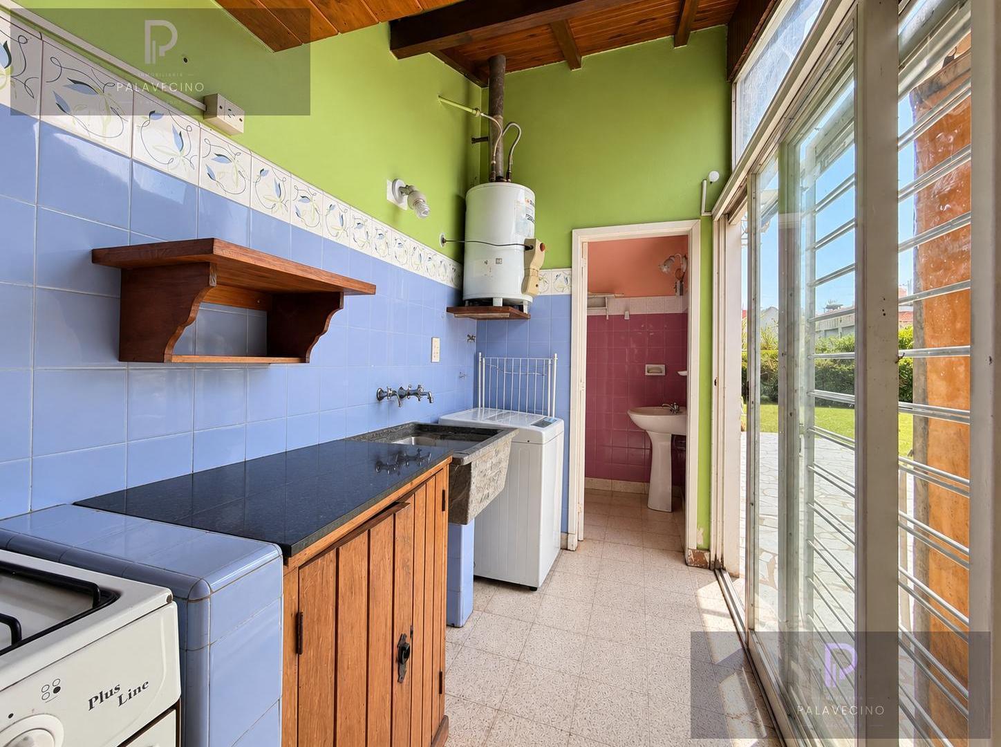 Foto de VENTA CASA 4 AMBIENTES CON LOTE DE 600M2 - LUJAN, imagen 3