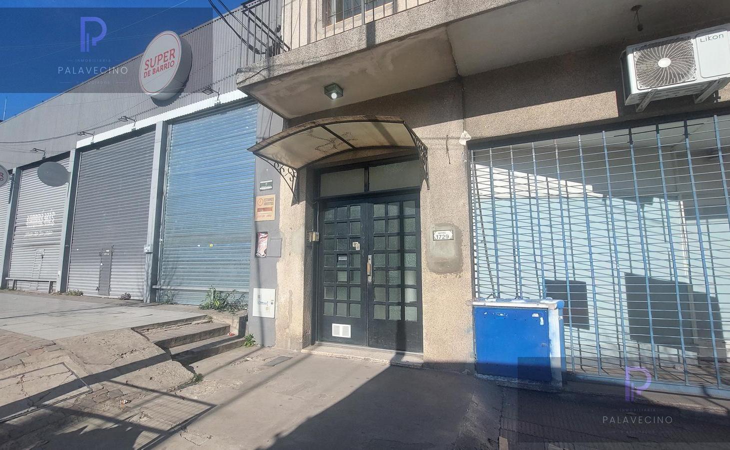 Foto de VENTA DEPARTAMENTO TIPO DUPLEX 1 PISO, SAN MIGUEL CENTRO, imagen 1