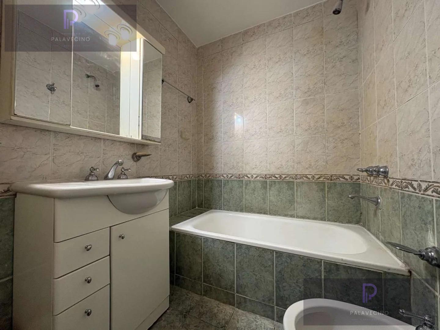 Foto de Venta departamento 3 ambientes con balcon- Almagro, imagen 4
