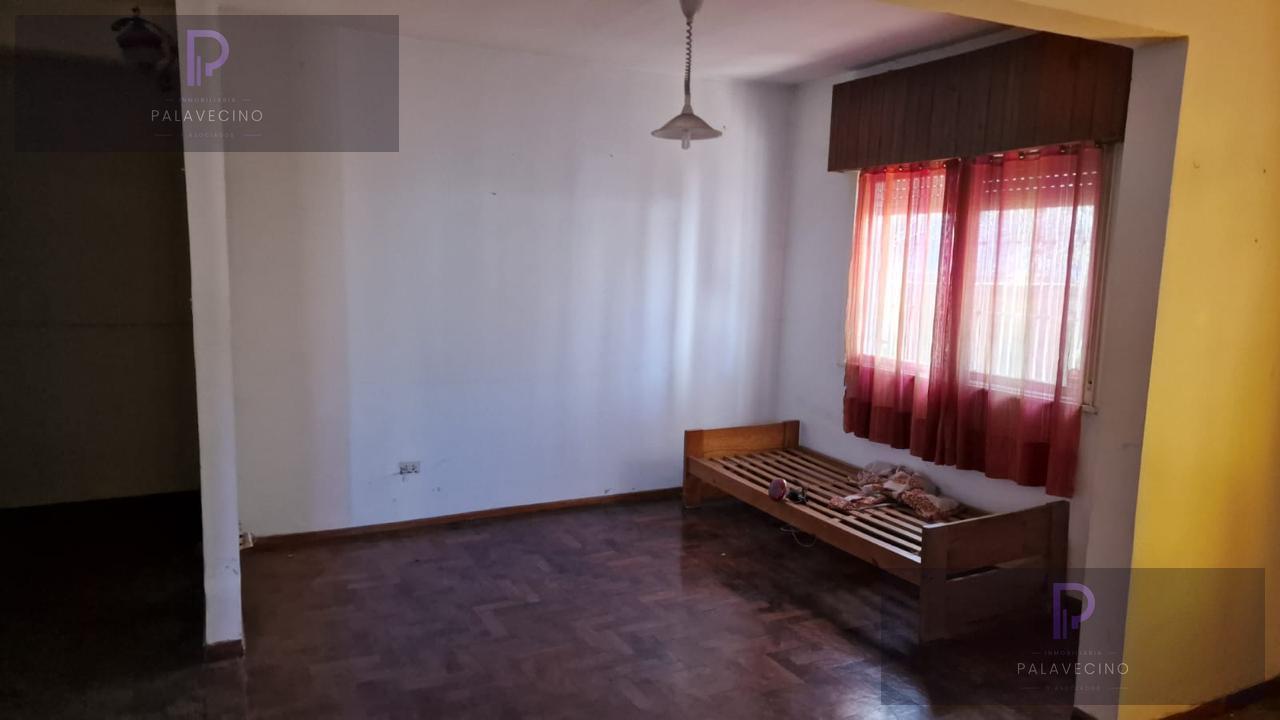 Foto de "VENTA CASA 5 AMB.+LOTE/COCHERA A.CRED.-GRAND BOURG", imagen 5