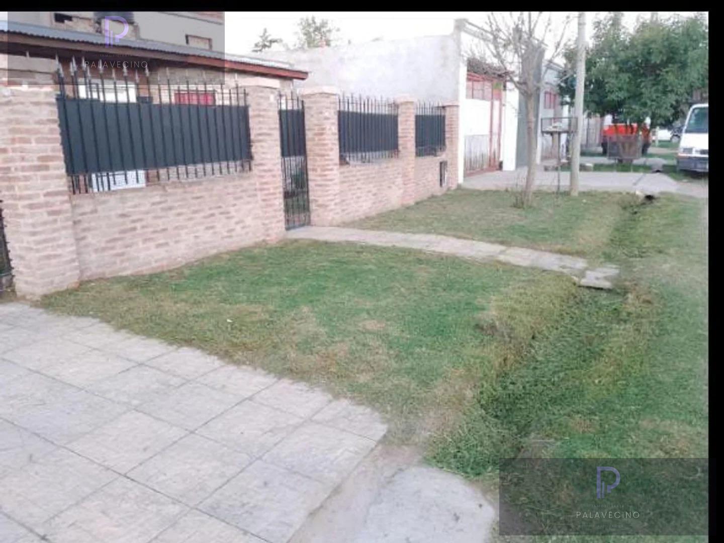 Foto de VENTA CASA 4 AMB C GARAGE PARRILLA LOS TILOS GARIN, imagen 4