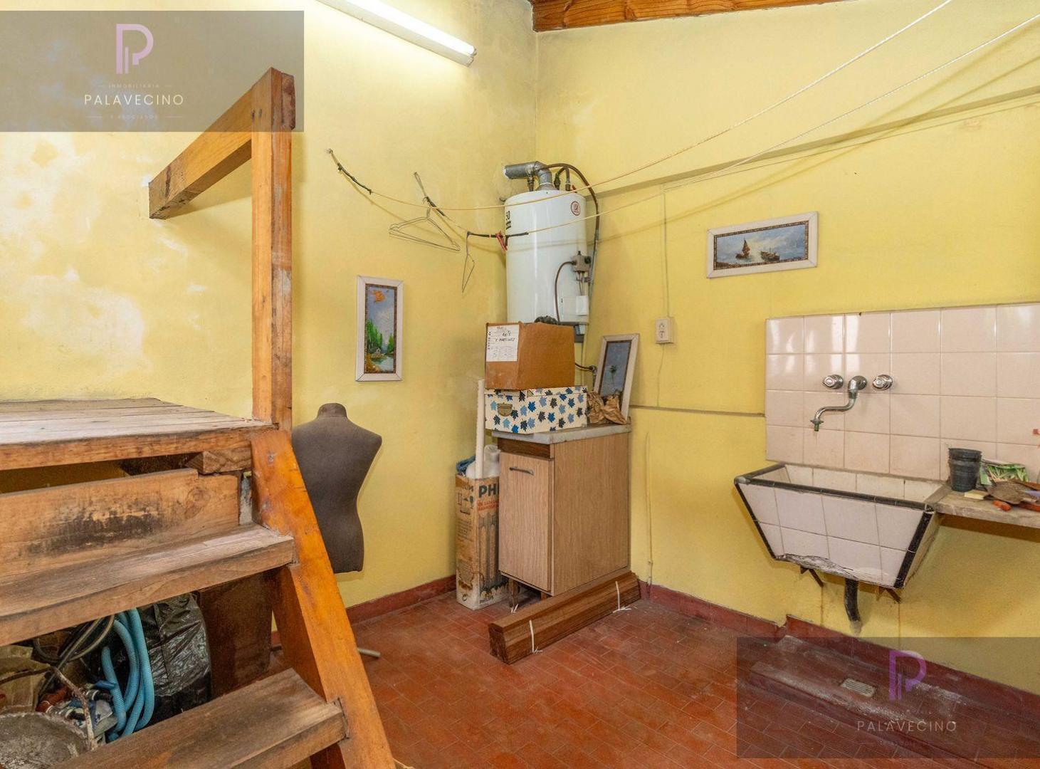 Foto de VENTA DE 2 PH UNIFICADOS EN VILLA URQUIZA, imagen 5