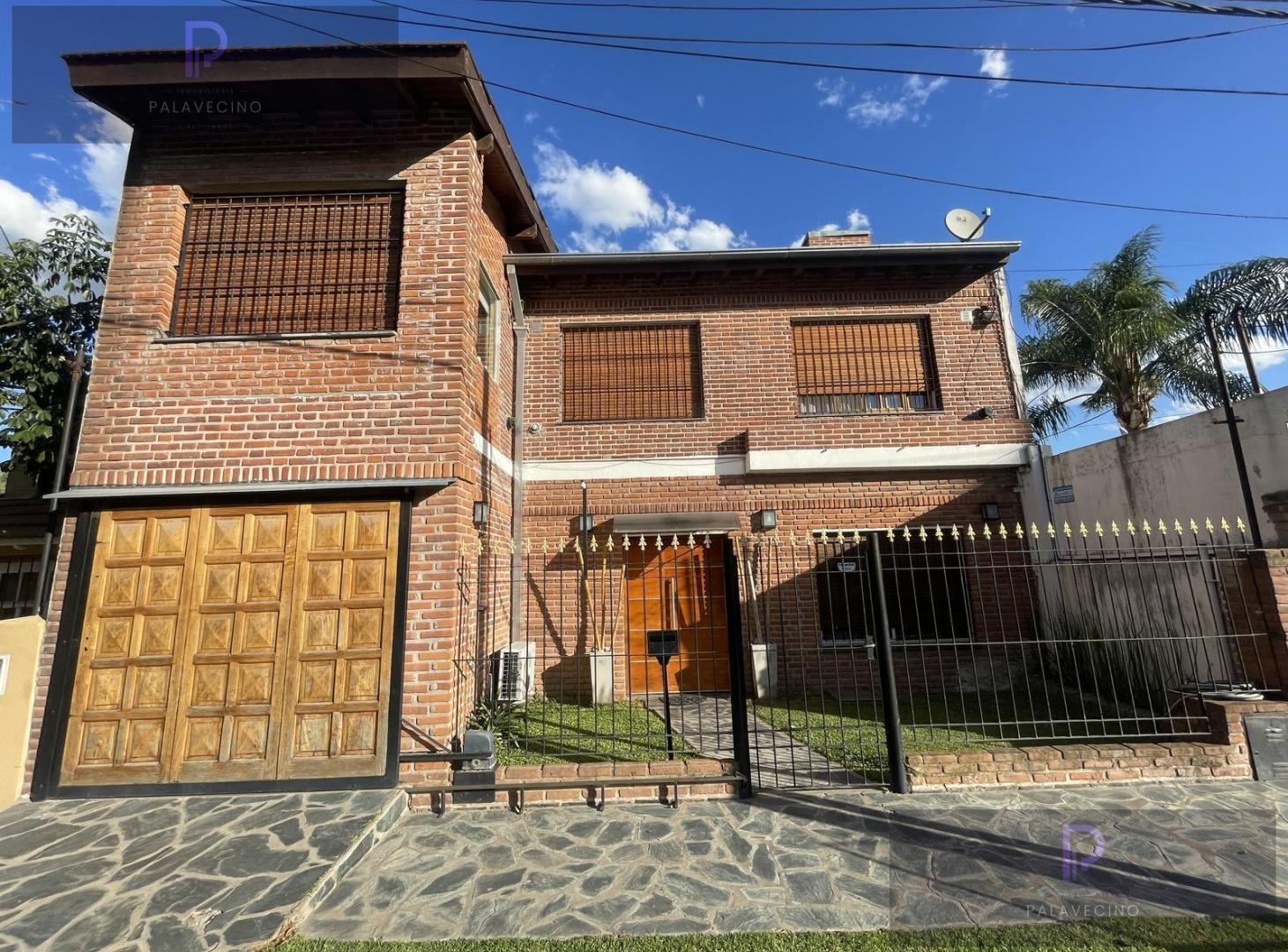 Foto de VENTA CASA 6 AMB. C/QUINCHO, PARRILLA, PILETA - BELLA VISTA, imagen 2