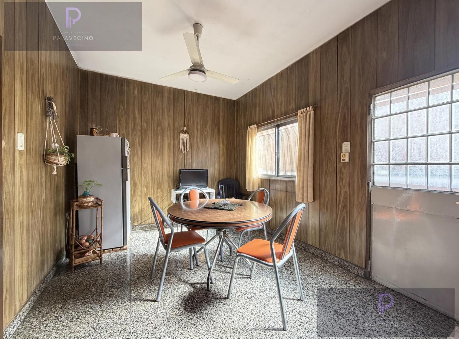 Foto de VENTA CASA 4 AMBIENTES, PATIO, GARAGE Y GALPÓN - BERNAL, imagen 5