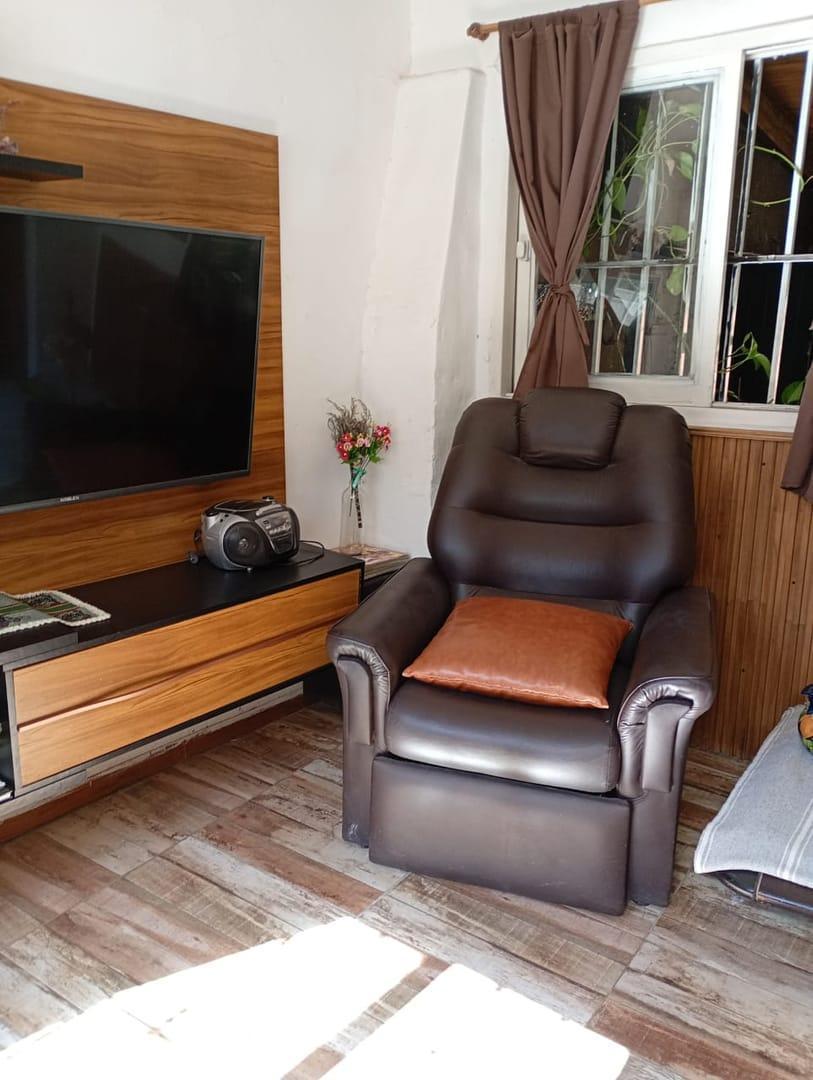 Foto de VENDO CASA PARA VIVIR Y RENTAR A LA VEZ - UNQUILLO - VILLA DIAZ - C/U, imagen 2