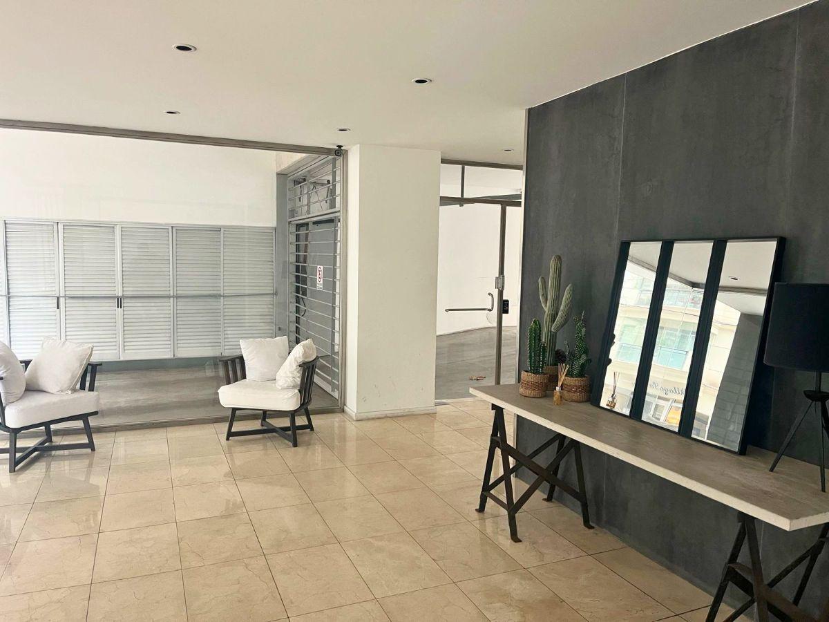 Foto de Departamento de 2 ambientes en venta en Plaza Mitre, imagen 1