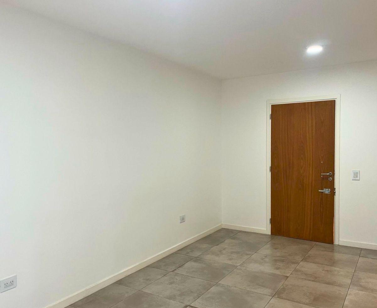 Foto de Departamento de 2 ambientes en venta en Plaza Mitre, imagen 5