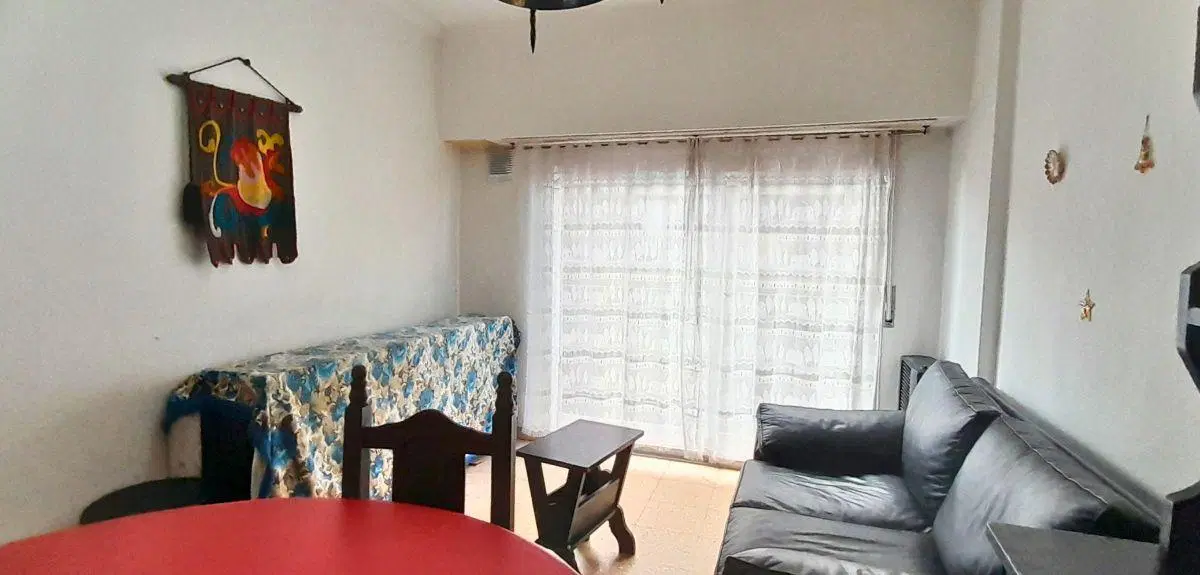 Departamento de 2 ambientes en alquiler en Plaza Colón 2