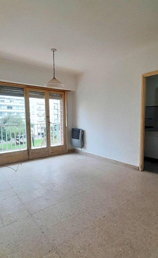 Foto de Departamento de 2 ambientes en alquiler en Centro, imagen 2