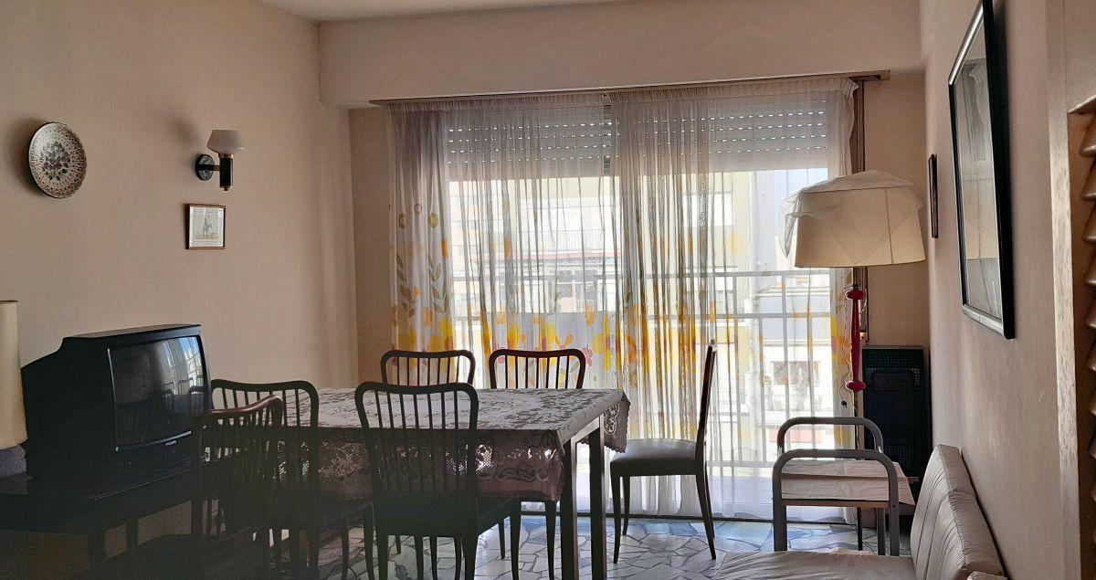 Foto de Departamento 2 ambientes con cochera, dependencia, lavadero y vista al, imagen 4