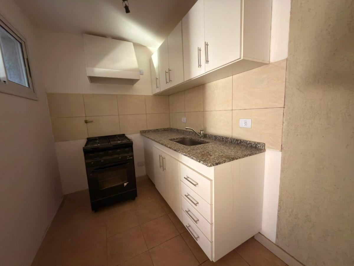 Foto de VENTA DE DOS DEPARTAMENTOS. A estrenar. Guaymallen., imagen 4