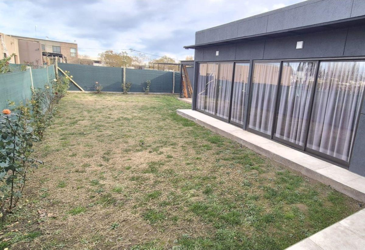 Foto de Venta de Casa. Barrio Privado. Suelos de Tropero. Maipú., imagen 3