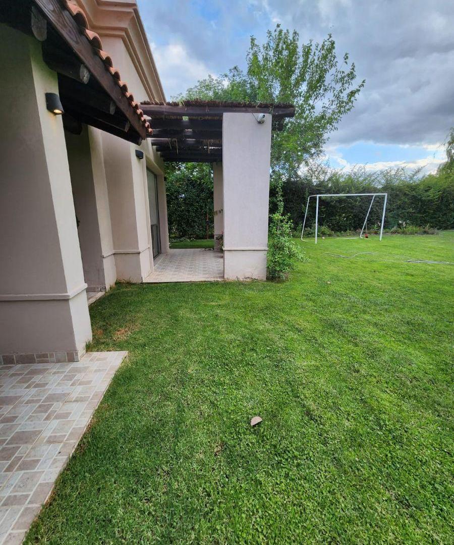 Foto de Venta de Casa. Rincón de Araoz. Luján. Mendoza., imagen 3