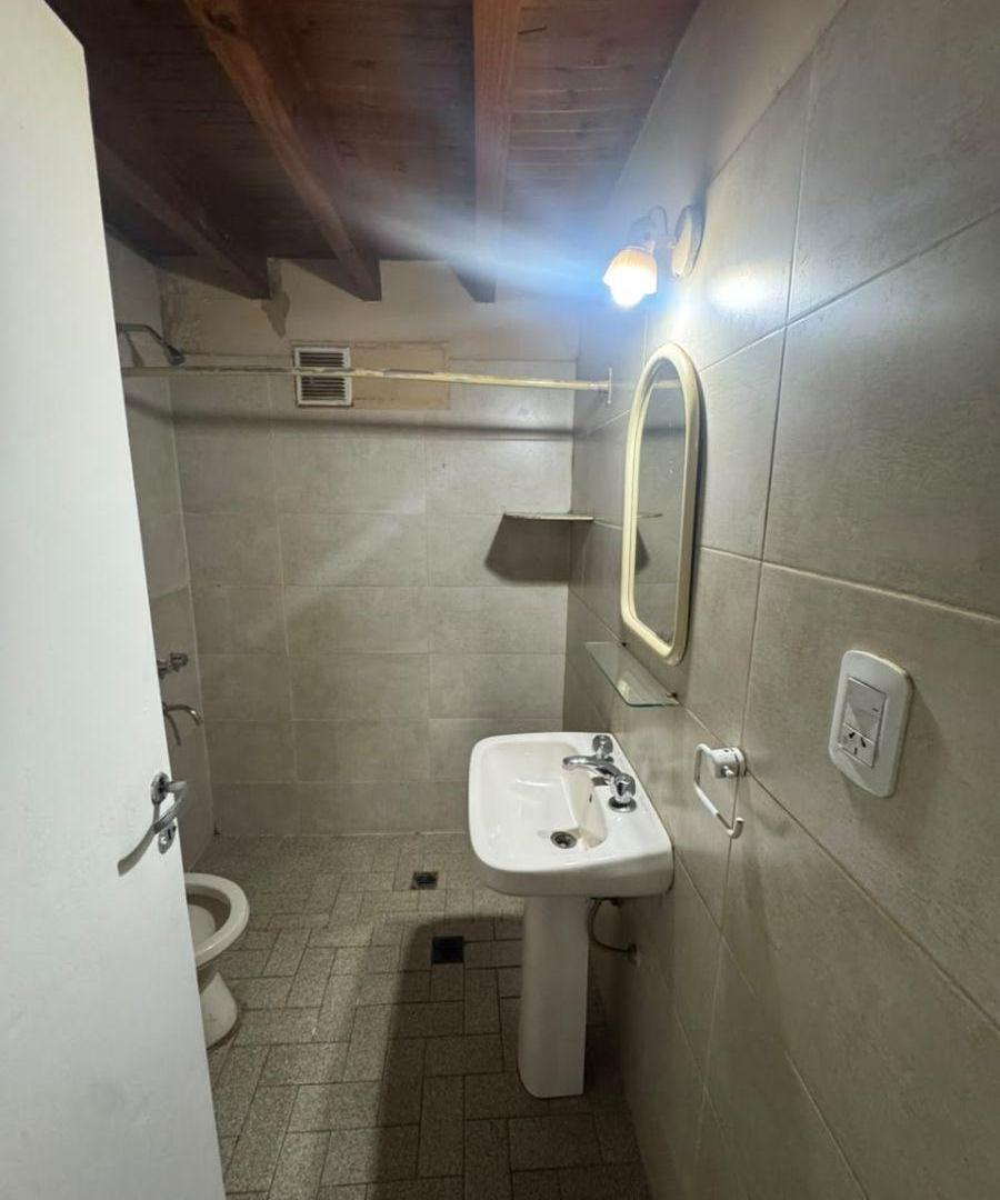 Foto de DEPARTAMENTO EN ALQUILER BARRIO 1° DE MAYO, LAS HERAS, imagen 4