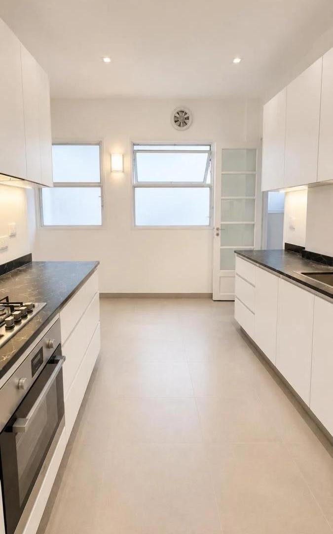 Foto de A ESTRENAR | 190 m² totalmente renovados sobre Carlos Pellegrini 1200, imagen 3