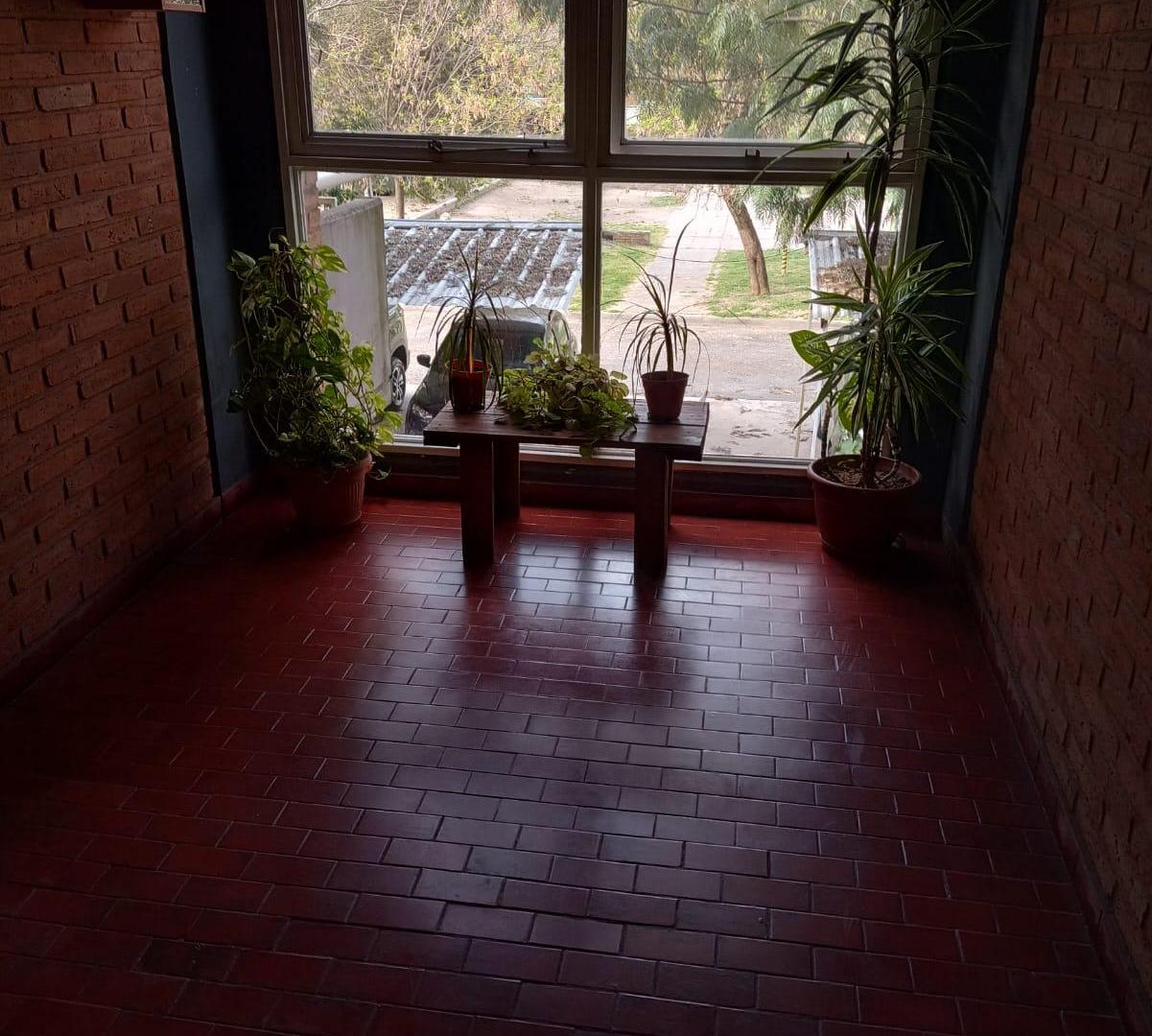 Foto de Oportunidad. Se alquila un cuatro ambiente impecable, imagen 1