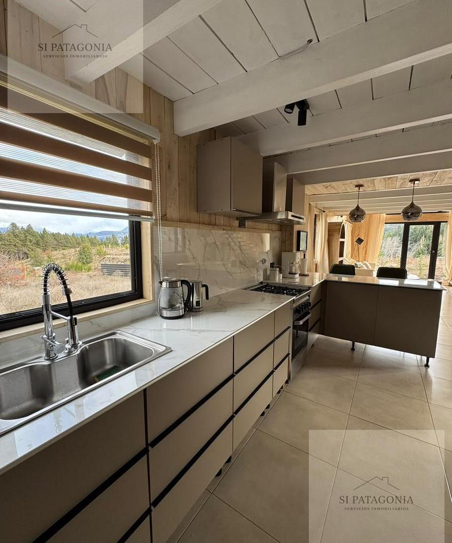 Foto de Hermosa Casa de Estilo Moderno y Cálido en Barrio La Balconada I, imagen 3