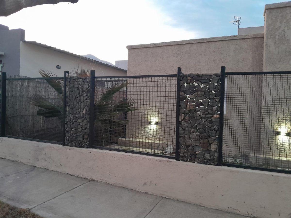 Foto de Venta casa en Barrio La Yaya El Challao Mendoza, imagen 1