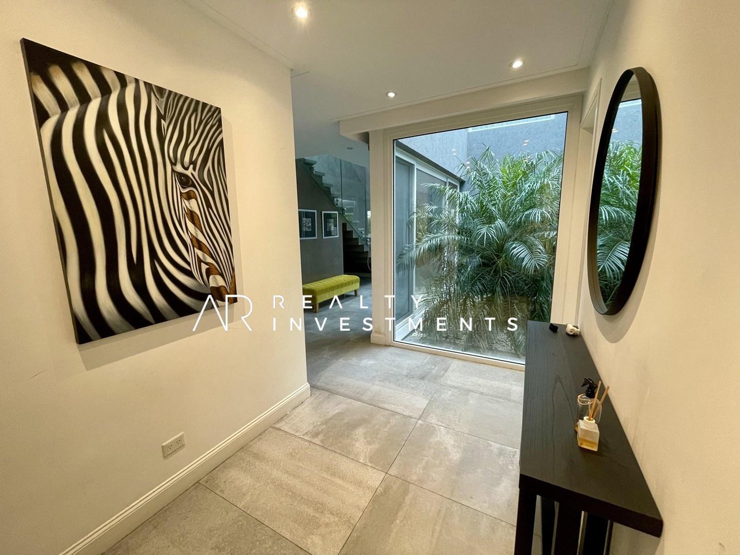 Foto de Casa con amarra en Venta en El Yacht, Nordelta, Tigre, imagen 1