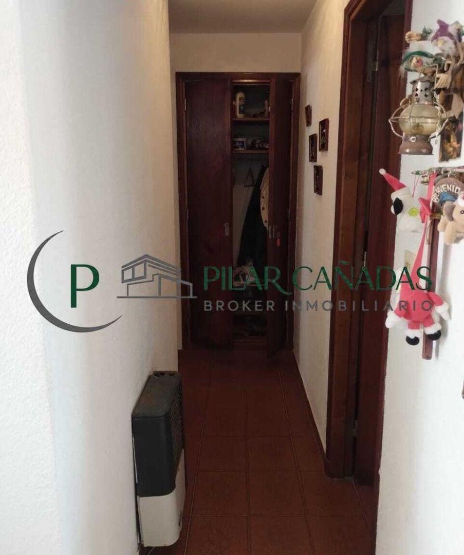 Foto de Departamento 3 ambientes con excelente vista al mar, cocina separada, imagen 2