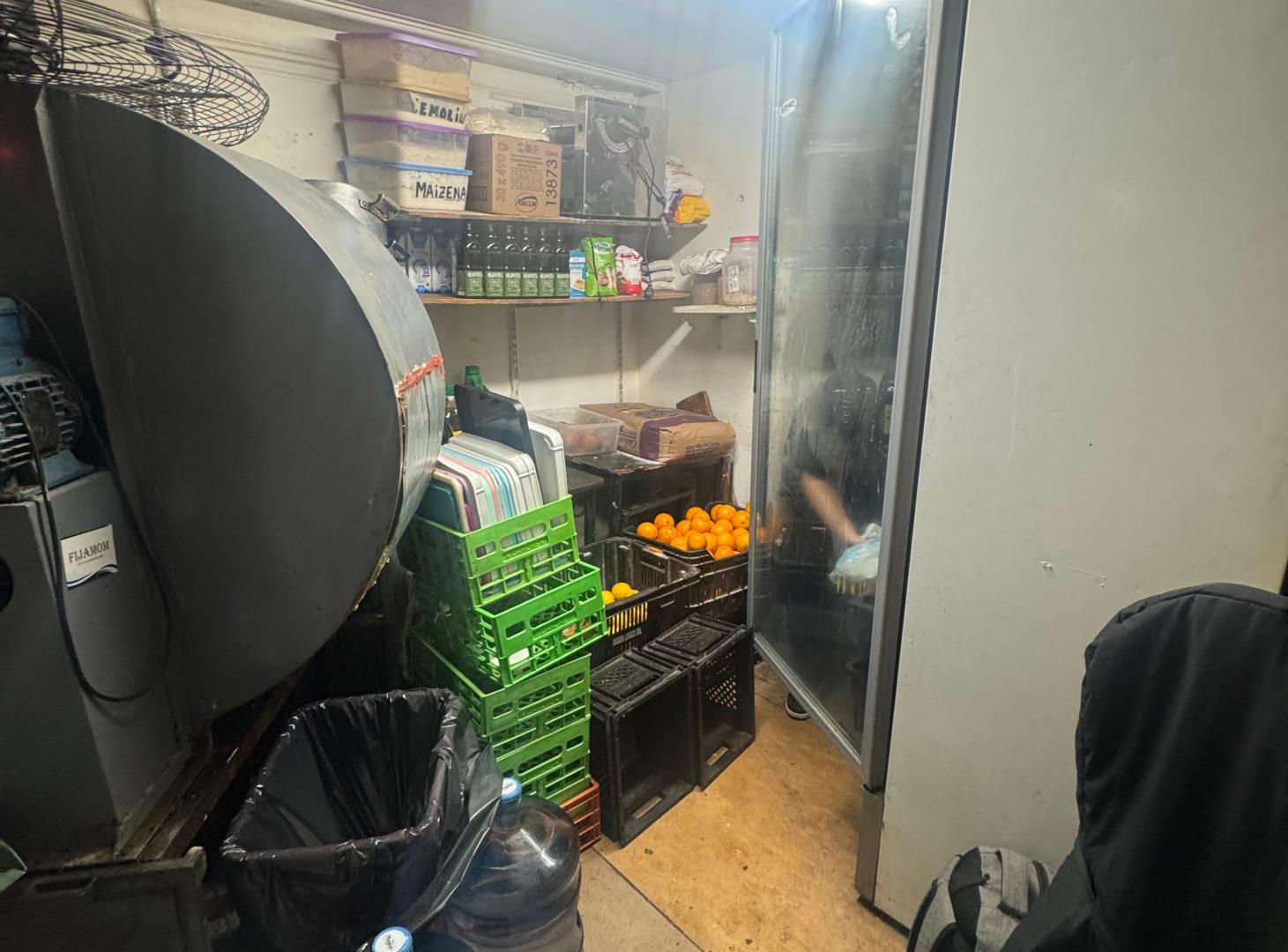 Foto de Local GASTRONOMICO EN AV CASEROS de 100 m² en alquiler en San Telmo, imagen 2