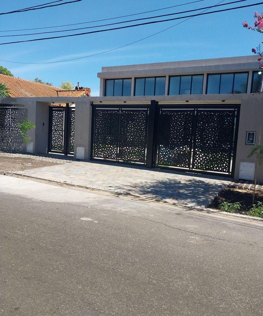Foto de VENTA DE ESPECTACULAR DUPLEX-POR SUS DIMENSIONES- 5 AMBIENTES., imagen 2